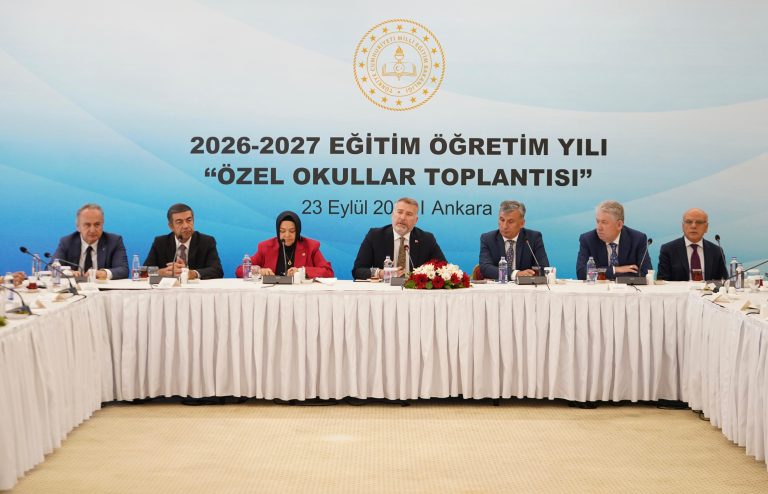 ÖZEL ÖĞRETİM SEKTÖRÜNÜN SORUNLARI VE GELECEĞİ DEĞERLENDİRİLDİ